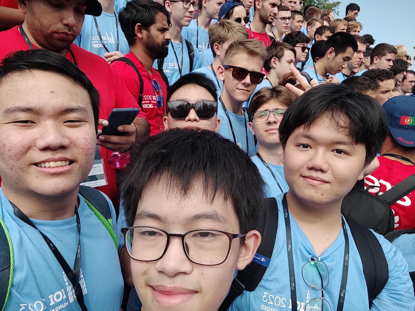 Group photo with everyone