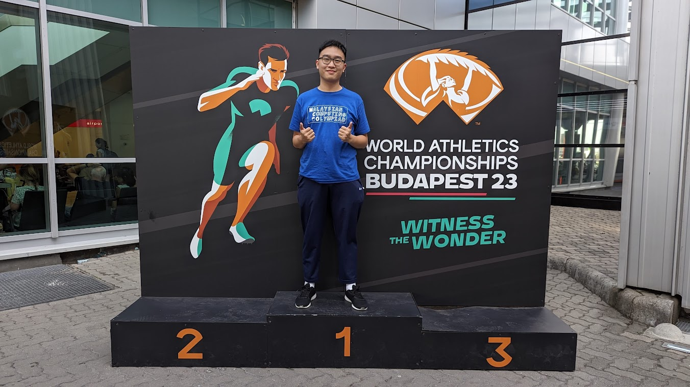 Hua Zhi on a Podium